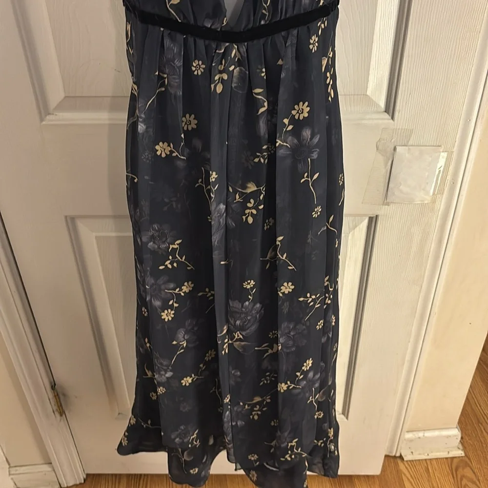 Empire waist floral maxi dress - Picture 4 of 5